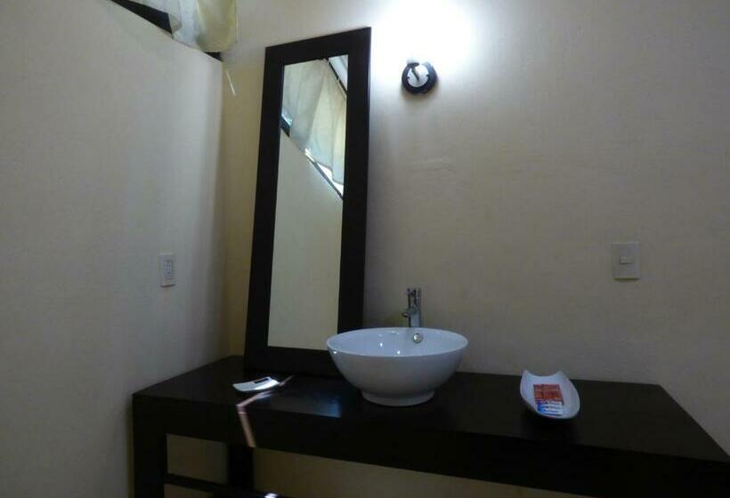 اتاق استاندارد, Cabañas Zoh Laguna Calakmul