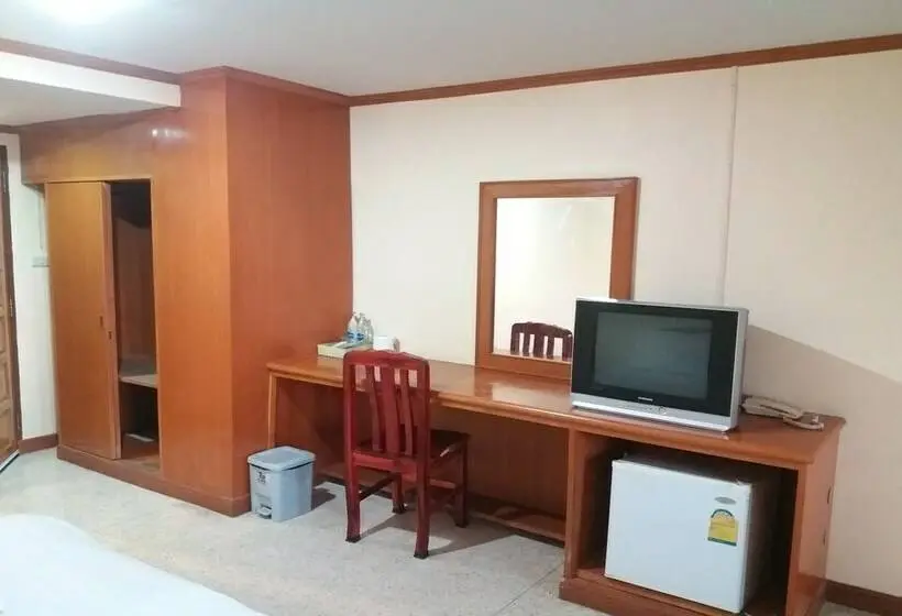 اتاق استاندارد, Chaiyaphruk Grand