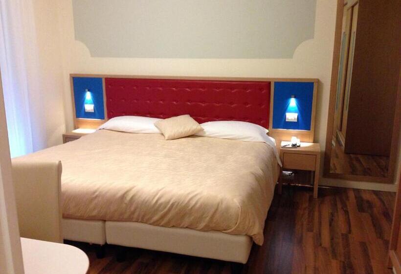 חדר סופריור, Desiderio