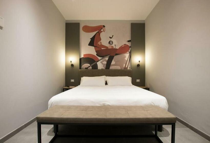 スーペリアールーム, Mathis