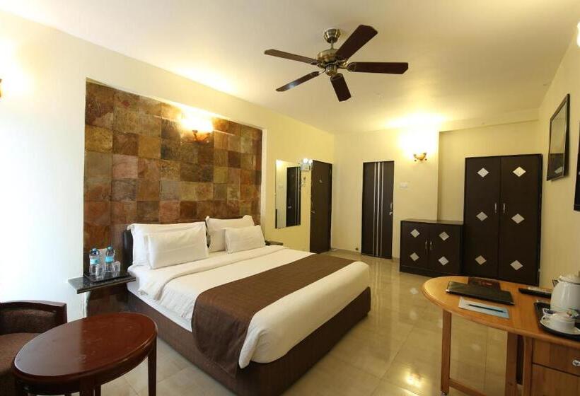 スタンダードルーム, The Grand Legacy Resort & Spa   Tgl   Pure Vegetarian Mahabaleshwar