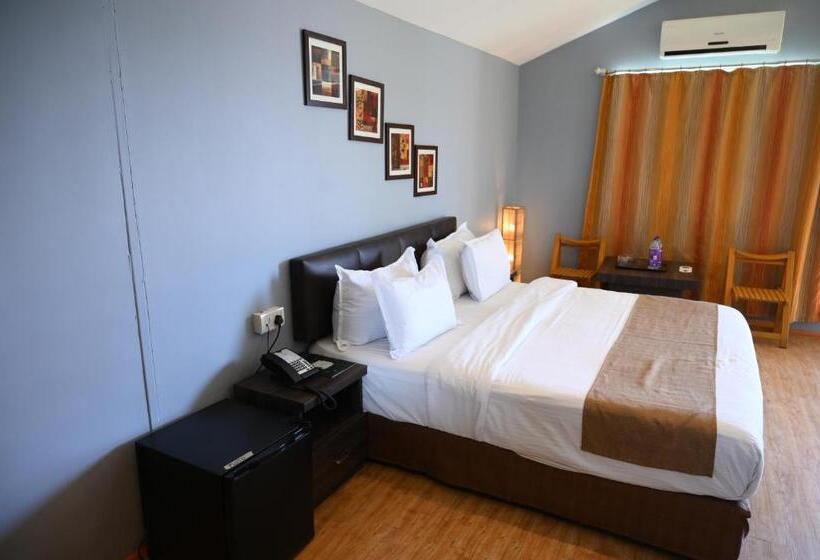 كوخ قياسي, The Grand Legacy Resort & Spa   Tgl   Pure Vegetarian Mahabaleshwar