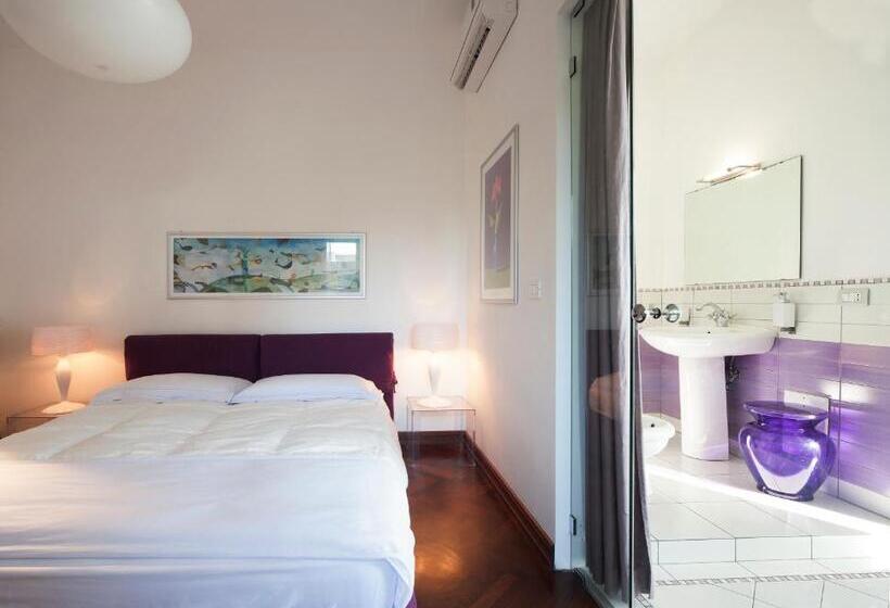 Tengerre Néző Deluxe Szoba Erkéllyel, B&b Dumbolo