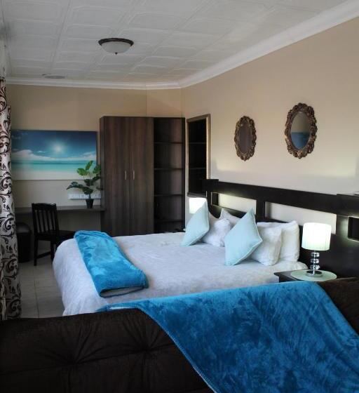 Perhehuone, El Gran Chaparral Guest House