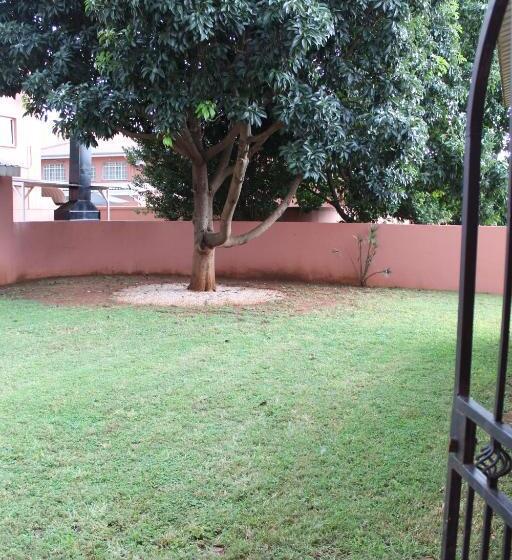 Mökki 1 Makuuhuone, El Gran Chaparral Guest House