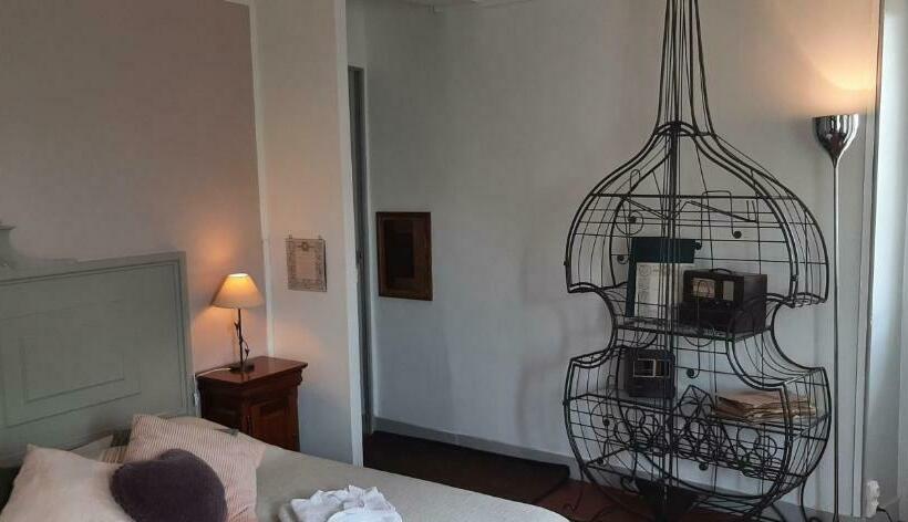 Номер Стандарт, Bed And Breakfast La Grande Lauzade