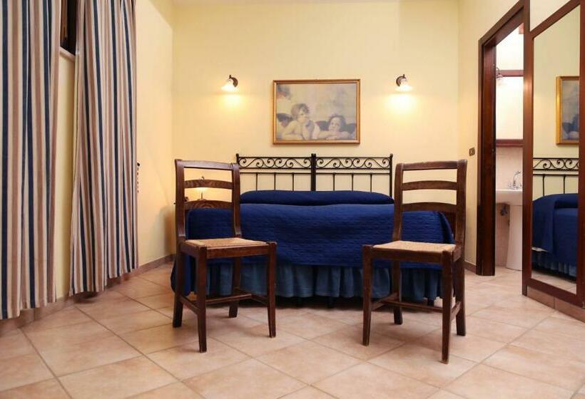 اتاق استاندارد, Le Cese