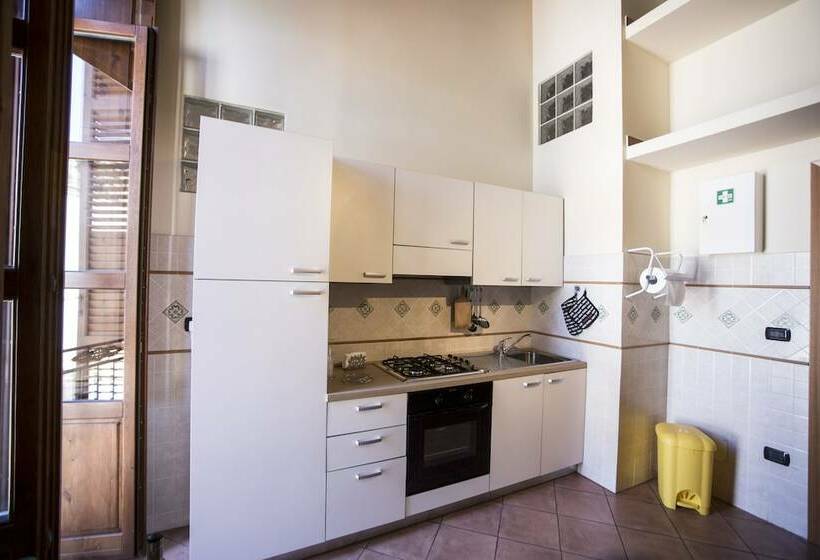 اتاق خانوادگی, Palazzo Vatticani