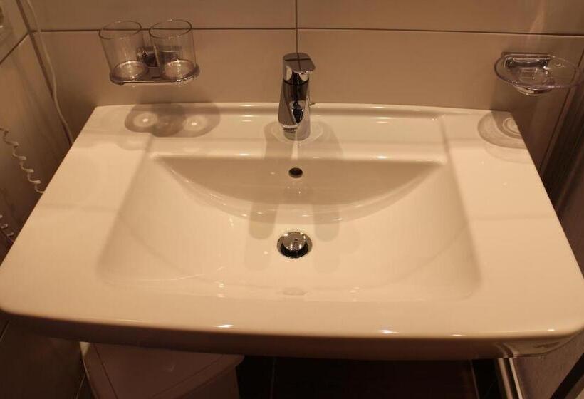 Номер Стандарт, Pension Sonnenheim