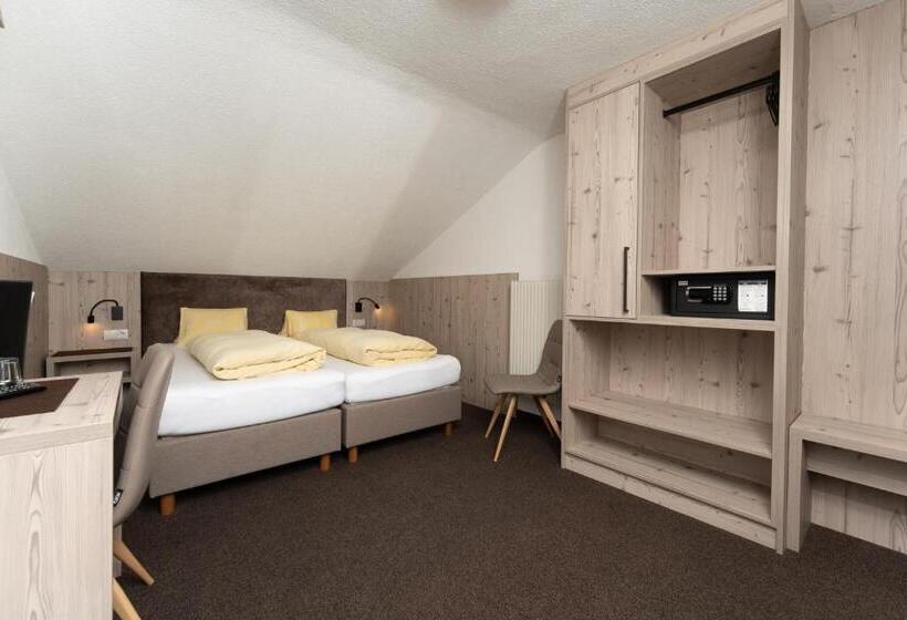 Номер Стандарт, Pension Sonnenheim