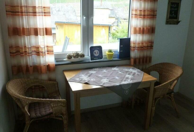 Номер Стандарт Адаптированный для Инвалидов, Pension Susanne