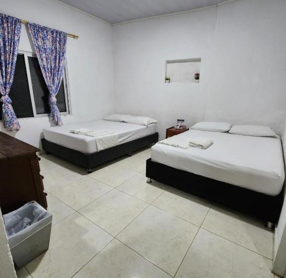 اتاق استاندارد چهار تخته, Eco Hotel El Reposo