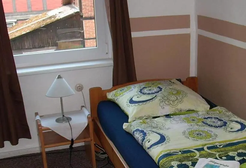 Chambre Standard Individuelle, Bürgerstube