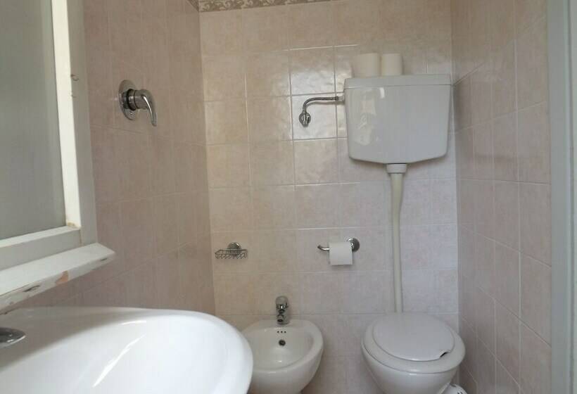 スタンダードルーム, La Vela