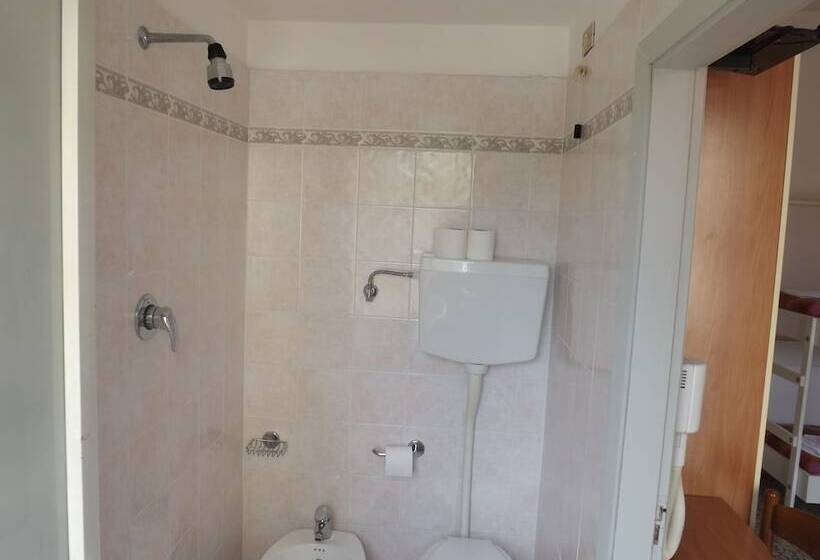 スタンダードトリプルルーム, La Vela