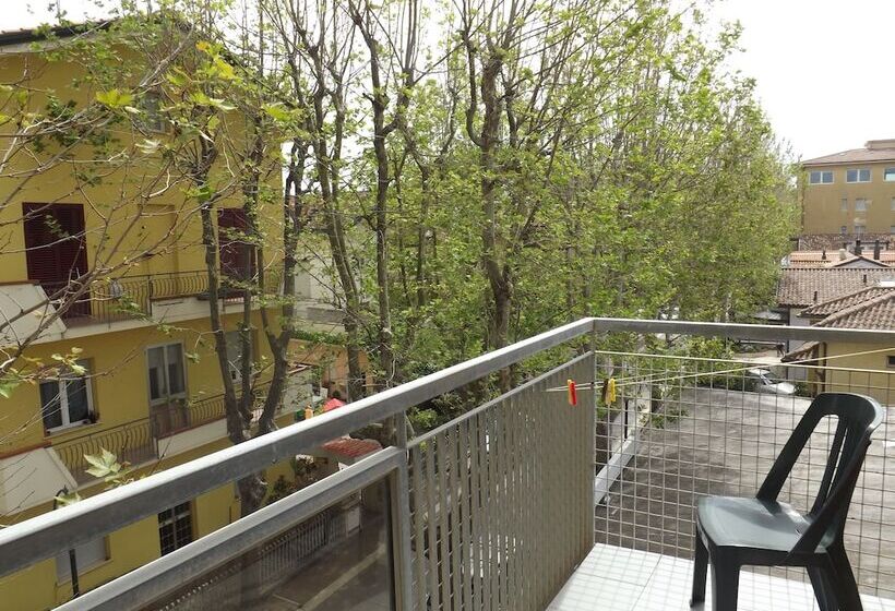 スタンダードトリプルルーム, La Vela