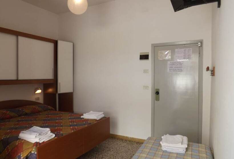 スタンダードトリプルルーム, La Vela