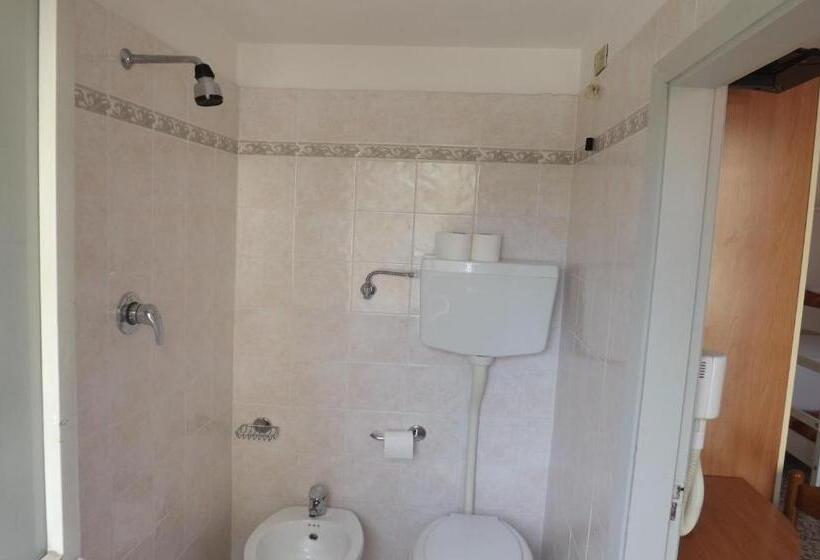 ファミリールーム, La Vela