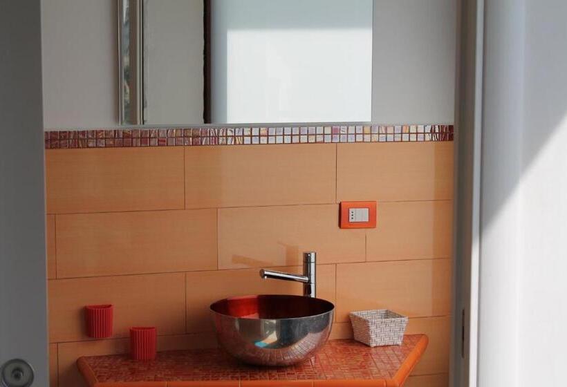 Triple Room Sea View, Il Caimano B & B, Con Piscina Dal 13 Luglio Al 31 Agosto