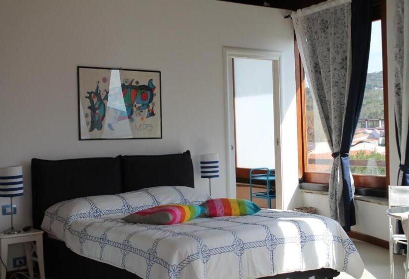Triple Room Sea View, Il Caimano B & B, Con Piscina Dal 13 Luglio Al 31 Agosto