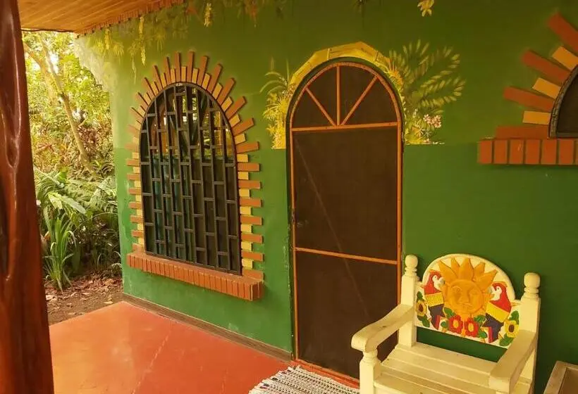اتاق سوپریور, La Palapa Hut Nature Hostel