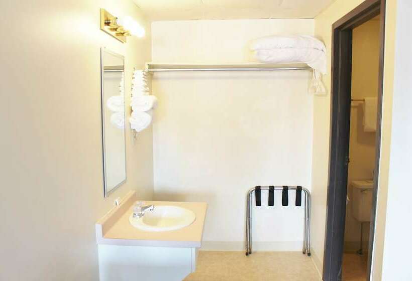 Номер Стандарт 2 Двуспальные Кровати, Otter Creek Inn