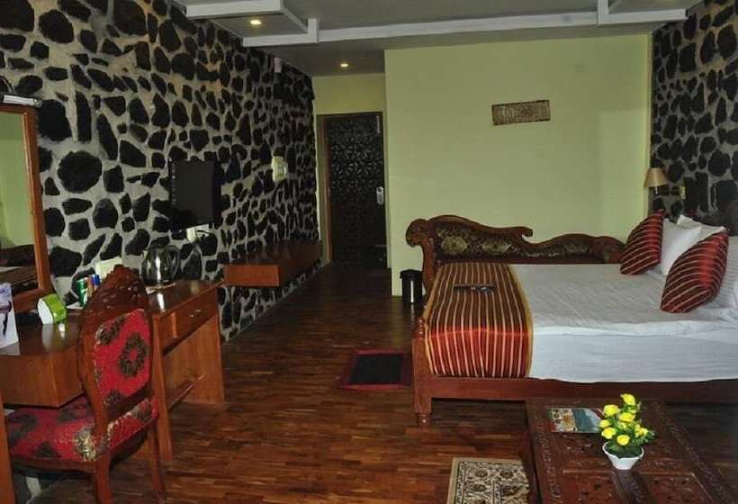 Семейный Номер, Jem Valley