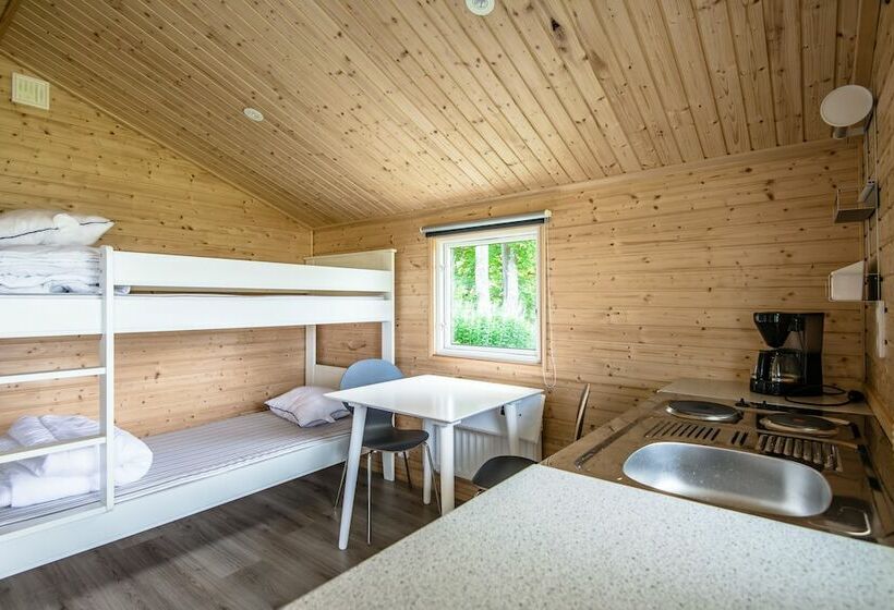 בקתה, Halens Camping Och Stugby