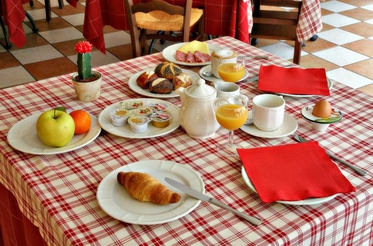 침실 2개 스위트, La Zerla