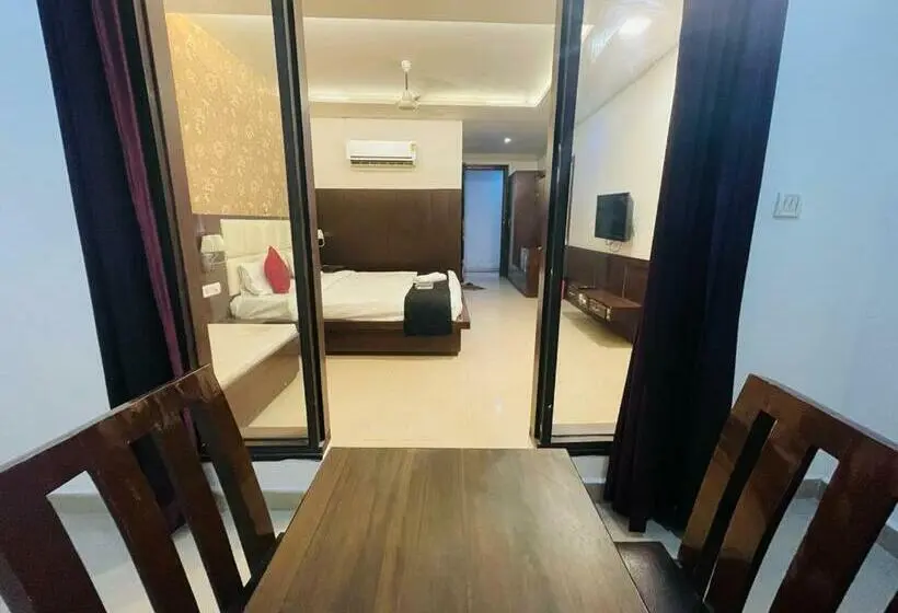 Economy-huone, Areeba By The Golden Taj Group & Hotels