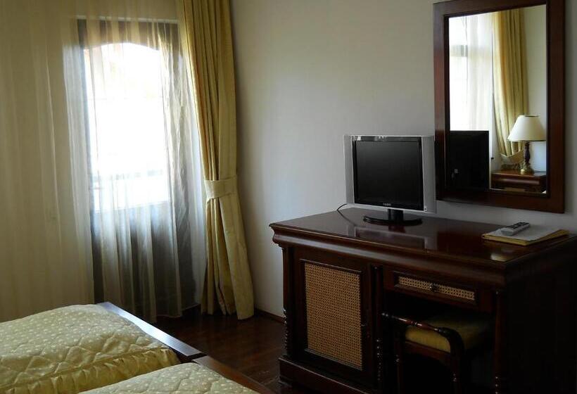 Номер Стандарт, Casa Domneasca