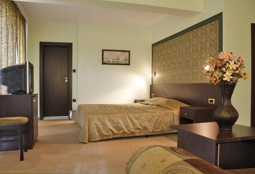 جناح بغرفتي نوم, Dukov