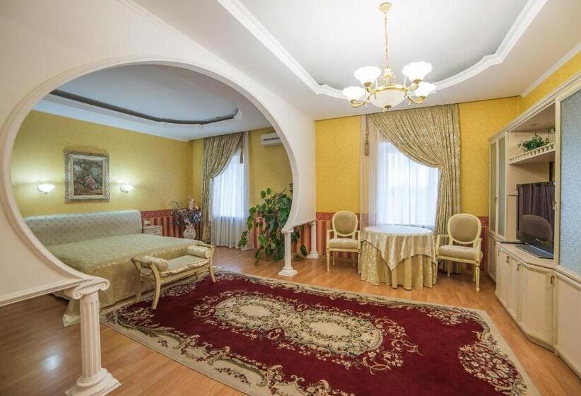 سوئیت با تخت بزرگ, Korall