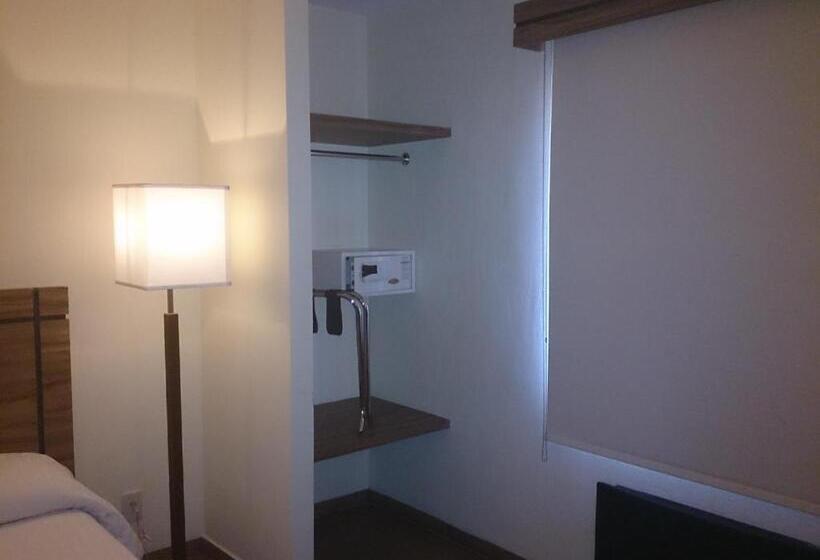 Quarto Estandar 2 Camas Casal, Oliver Inn   Business Class