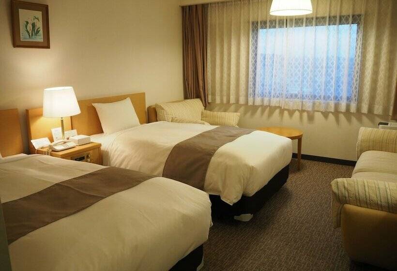 Quarto Estandar, Route Tsukuba