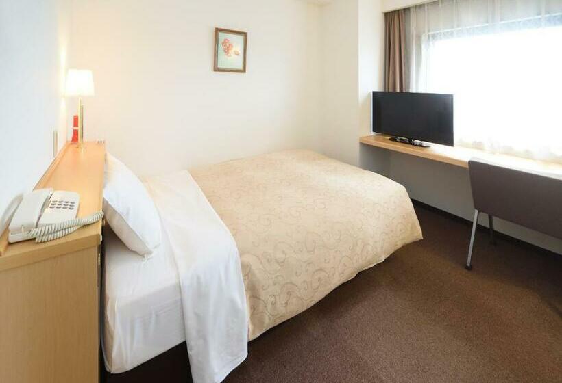 Quarto Estandar Individual, Route Tsukuba