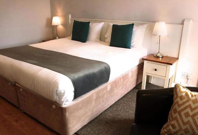 חדר דלוקס, The Oyster Smack