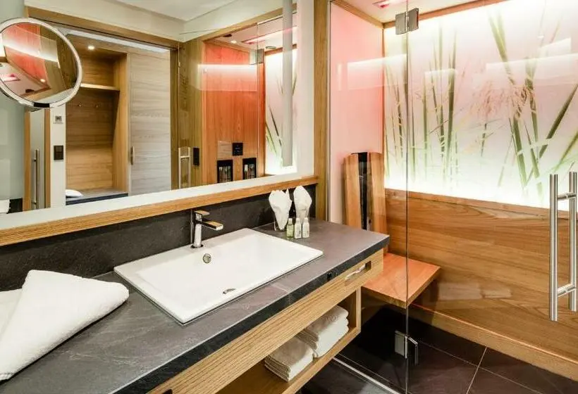 Superior-huone, Lake Spa Hotel Seeleiten