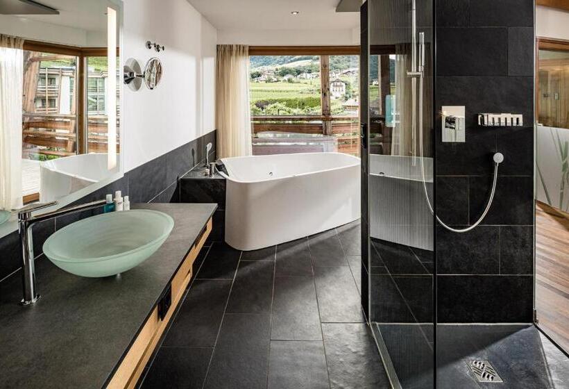 스위트, Lake Spa Hotel Seeleiten