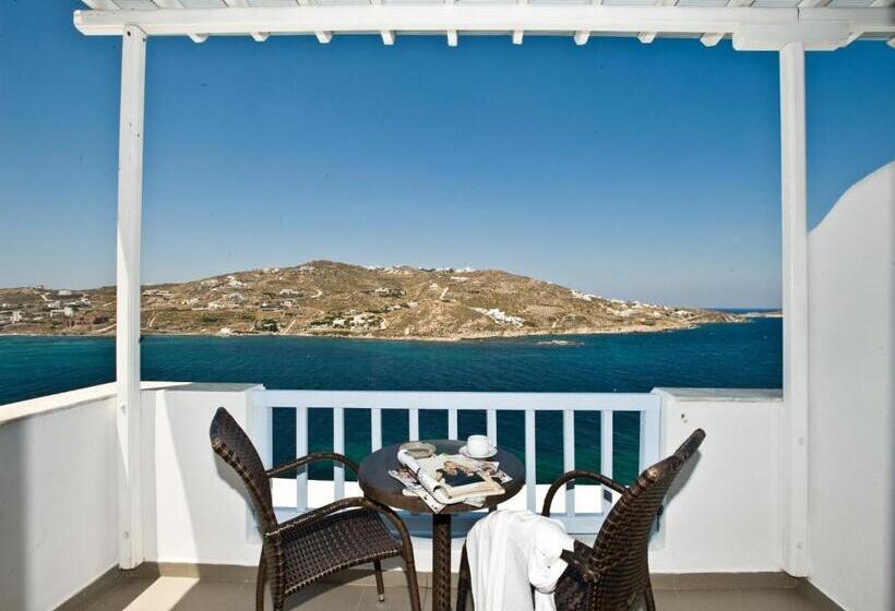 غرفة قياسية مطلّة علي البحر, Vana Holidays