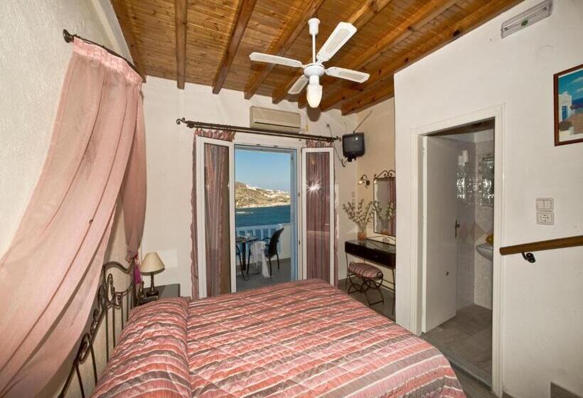 غرفة قياسية مطلّة علي البحر, Vana Holidays