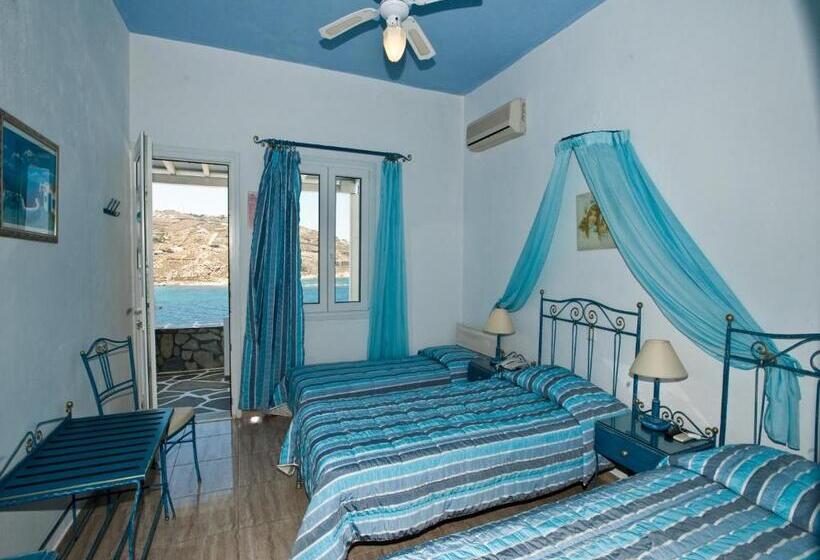 Triple Room Sea View, Vana Holidays