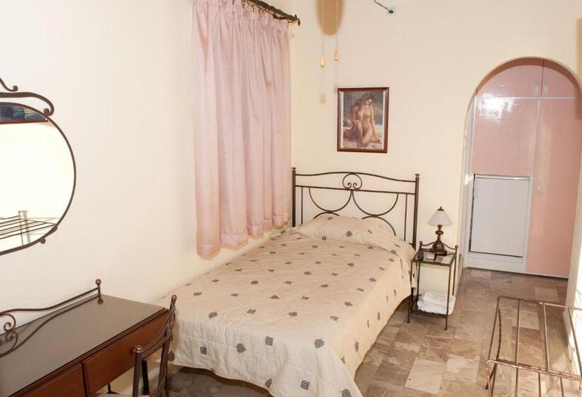 غرفة قياسية فردية مطلة علي البحر, Vana Holidays