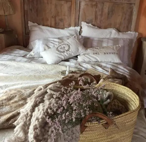 キングサイズベッドのスタンダードルーム, B&b Maison Parco Del Brenta