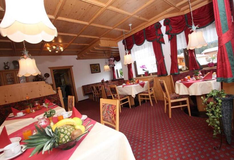 발코니 디럭스 룸, Apart Garni Romantica