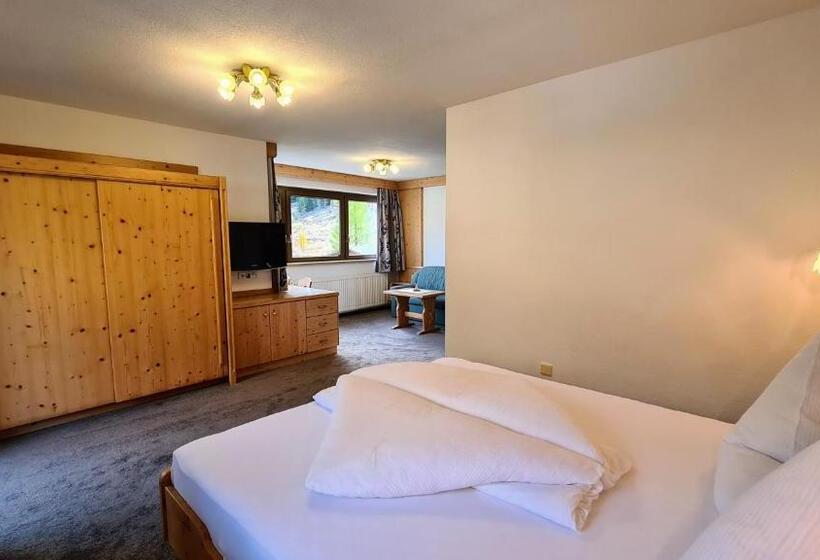 스탠다드 트리플 발코니 룸, Apart Garni Romantica