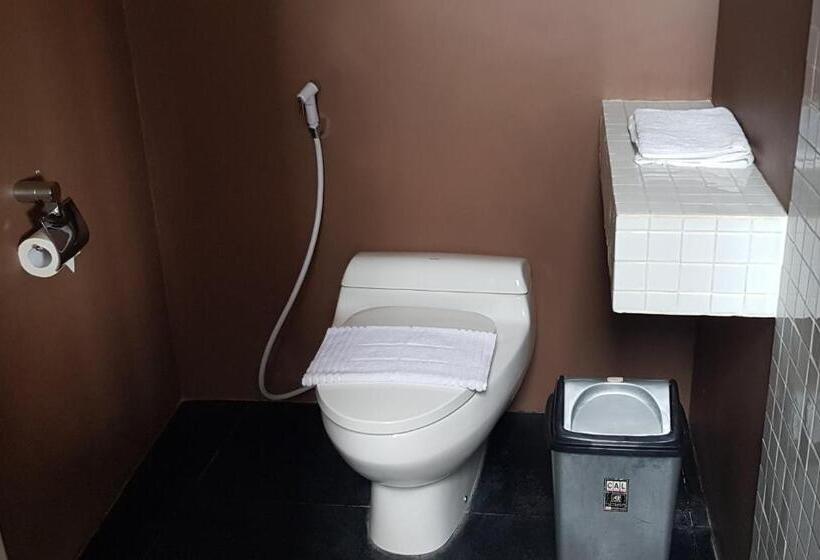 オーシャンビューデラックスルーム, Blue Parrot