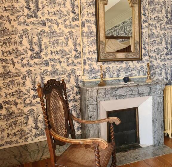 غرفة ديلوكس مزودة بشرفة, Château De Villeneuve   Montolieu