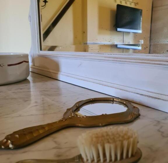 غرفة سوبيريور, Château De Villeneuve   Montolieu