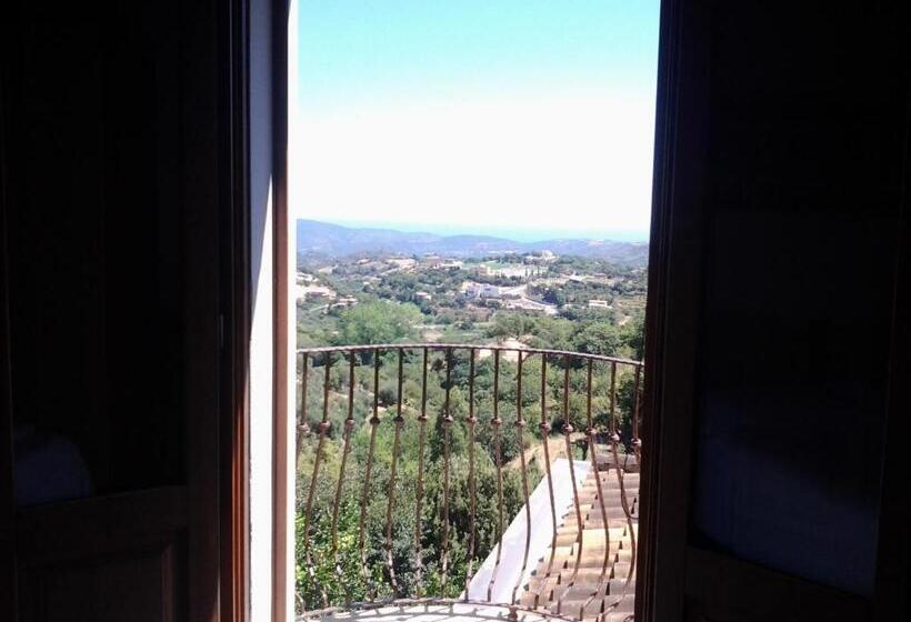 חדר סטנדרט, Le Roverelle